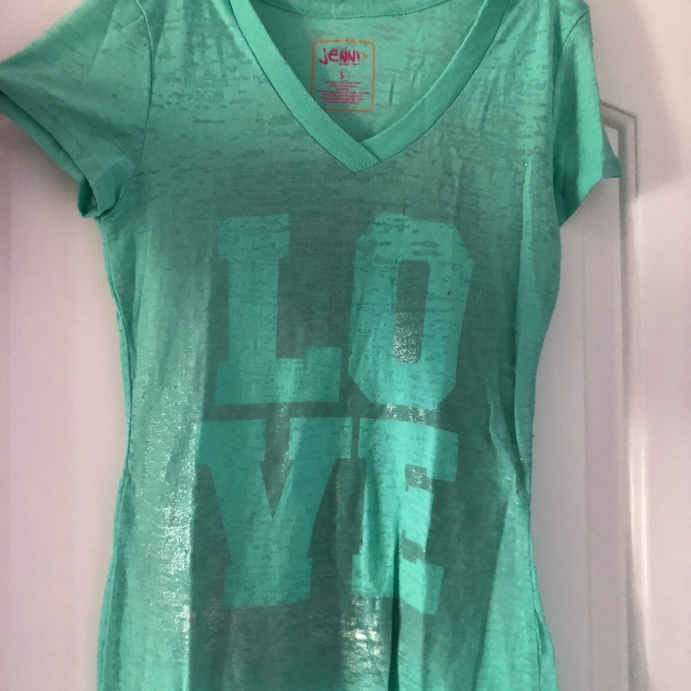 Super light green LOVE t-shirt!